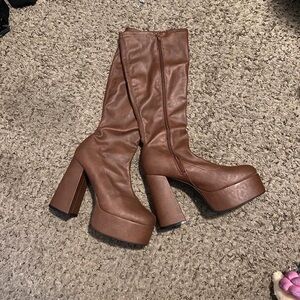 High Block Heel Knee-High Boots in Brown